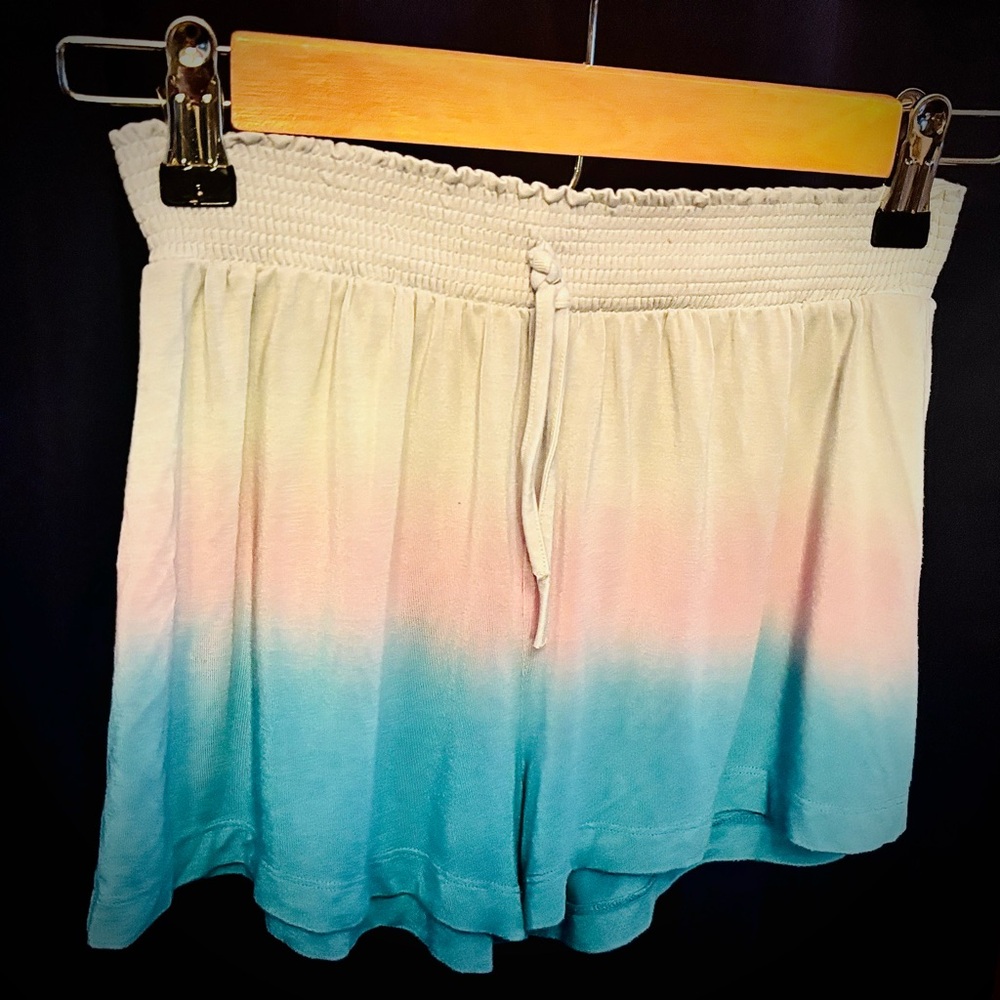 Design History Cream and Pink Ombré Shorts